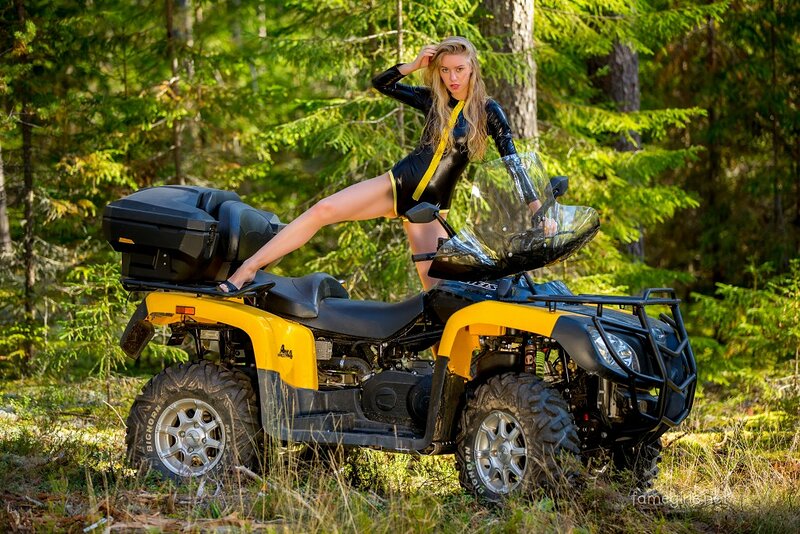 Лариса, 37 лет, 2 размер груди