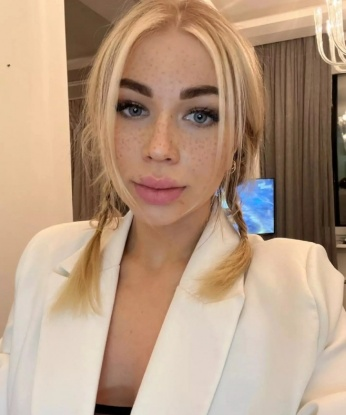 Алла, 24 года, 3 размер груди